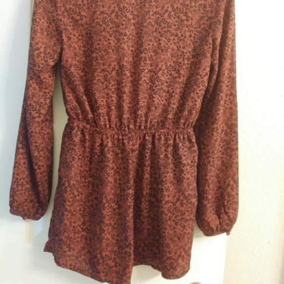 Floral Print Romper - Picture 3 of 6